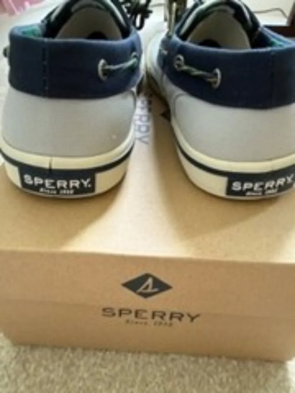 Men's Sperry Bahama II Sneaker Grey/Navy Size 10 Brand New in Box